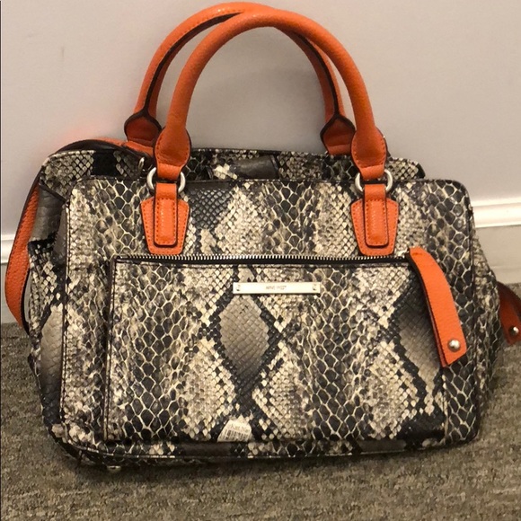 Bag - Picture 2 of 3